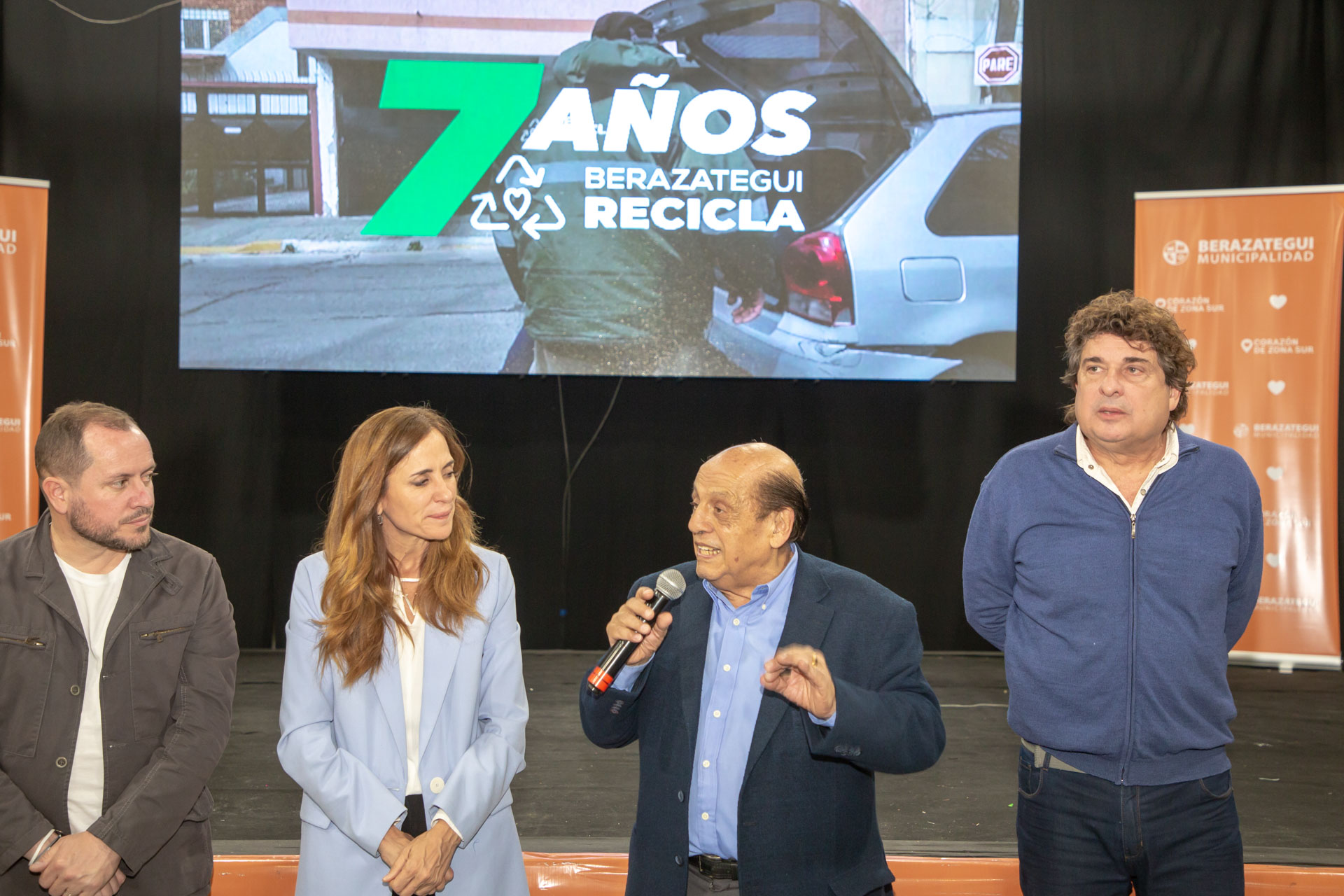 Mussi y Tolosa Paz en el aniversario de Berazategui Recicla