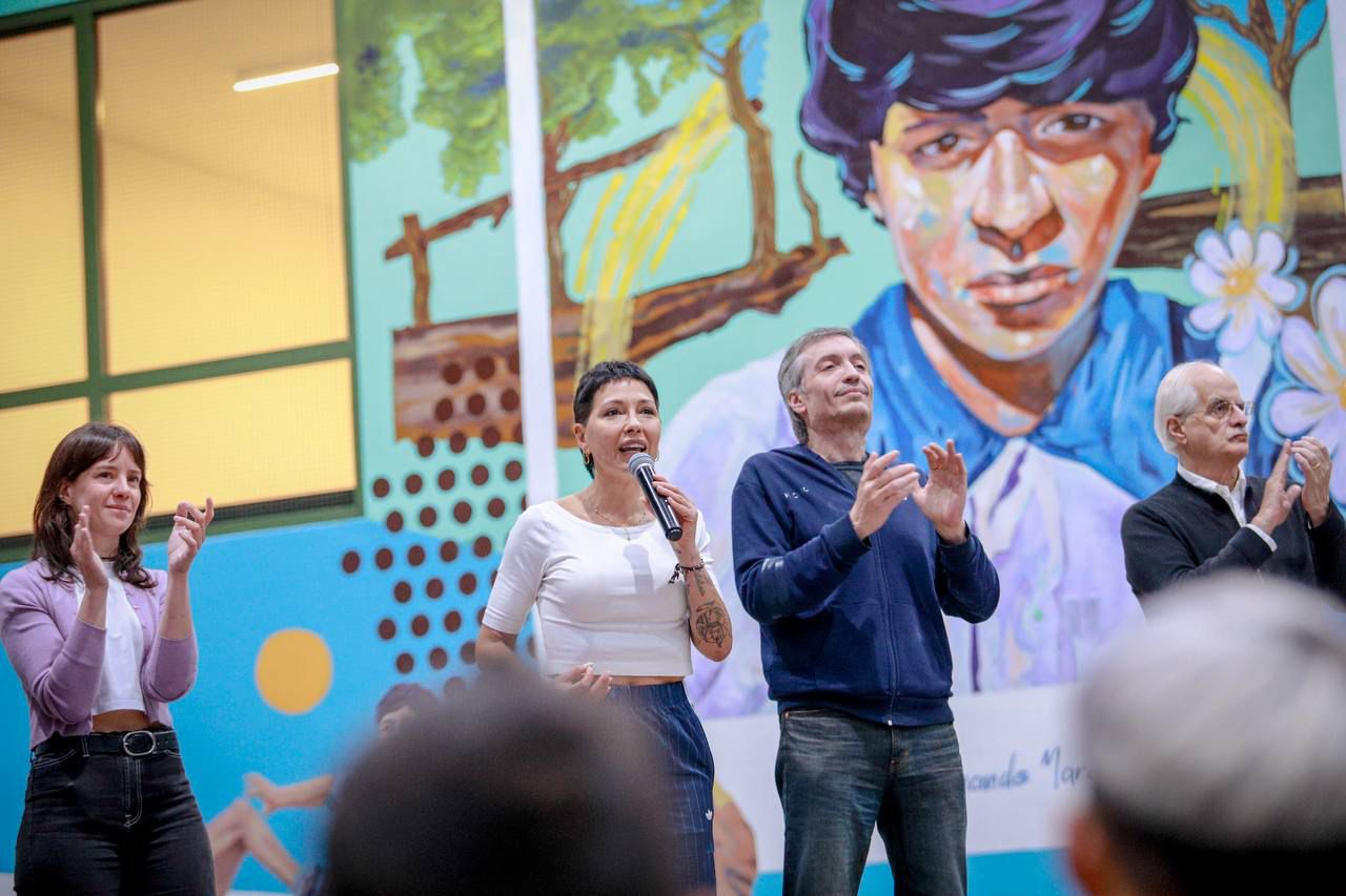 Mayra, Máximo y Taiana inauguraron el Polideportivo Diego Armando Maradona en Quilmes Oeste