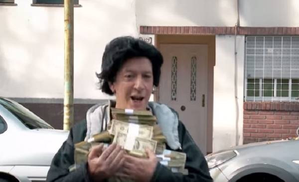 Dolarizar, el remedio que piensa Trump para los argentinos que “se están muriendo”