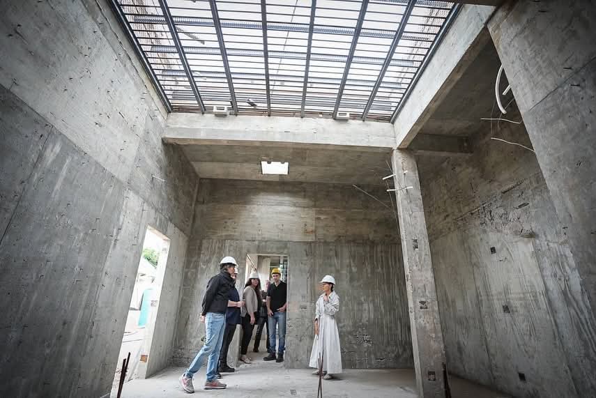 Mayra supervisó los avances de obra de la construcción de la Comisaría 10° en Don Bosco