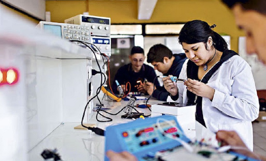 Golpe libertario a la educación técnica: El presupuesto 2026 consolida y legitima un inédito y brutal ajuste