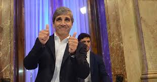 Caputo anunció que Argentina vuelve a tomar deuda y Javier Milei lo celebró: “Vamos Toto, el mejor de todos los tiempos”