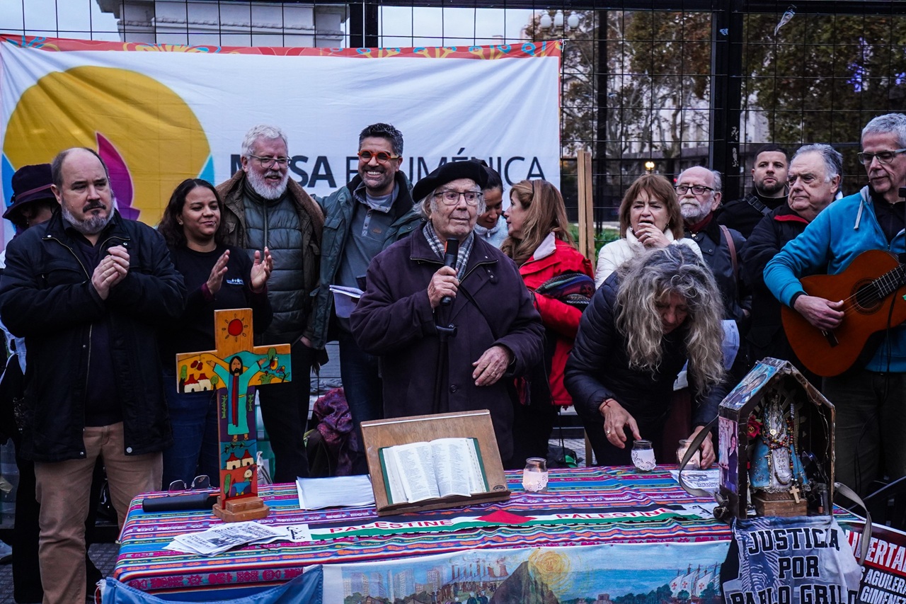 Crisis alimentaria: La Mesa Ecuménica inició un ayuno en Plaza de Mayo frente a la «indiferencia» estatal