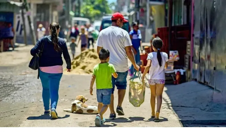 La mentira de la inflación baja: una familia necesitó casi $1.500.000 para no ser pobre en mayo