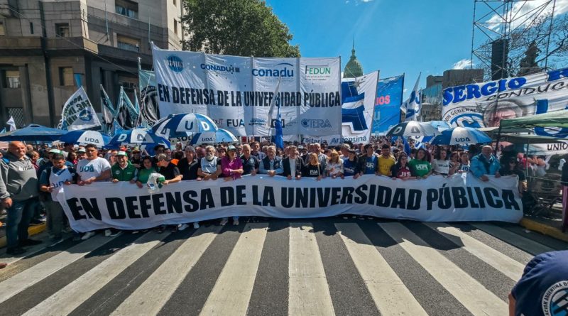 Gremios universitarios exigen el cumplimiento total de la Ley de Financiamiento en agosto