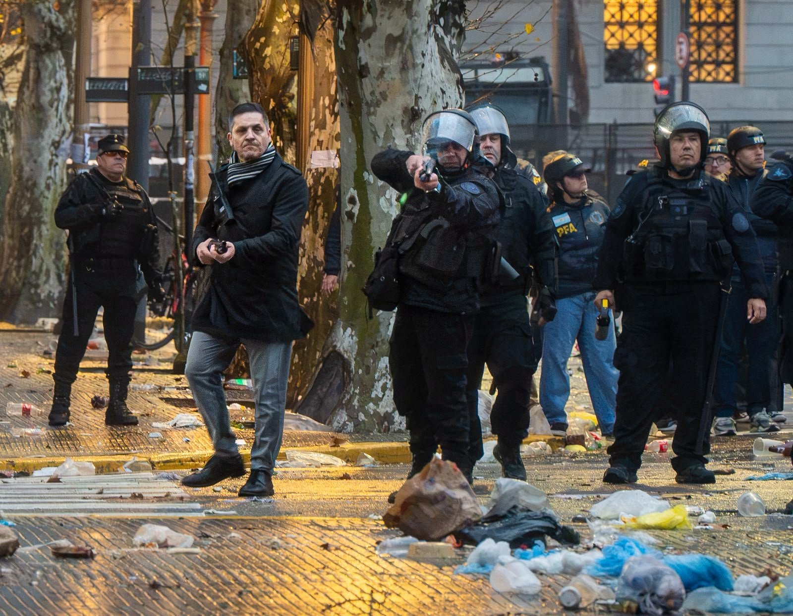 Exigen que Alejandra Monteoliva declare en el Congreso por el accionar de policías de civil en las protestas