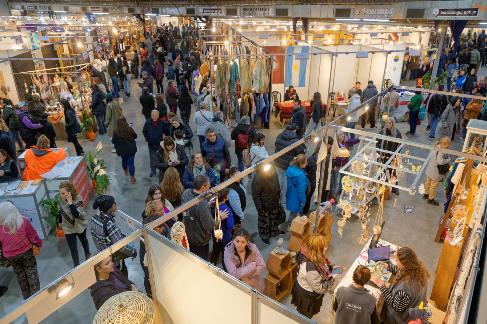 Más de 40 mil personas disfrutaron la 19° Feria Nacional Berazategui Artesanías