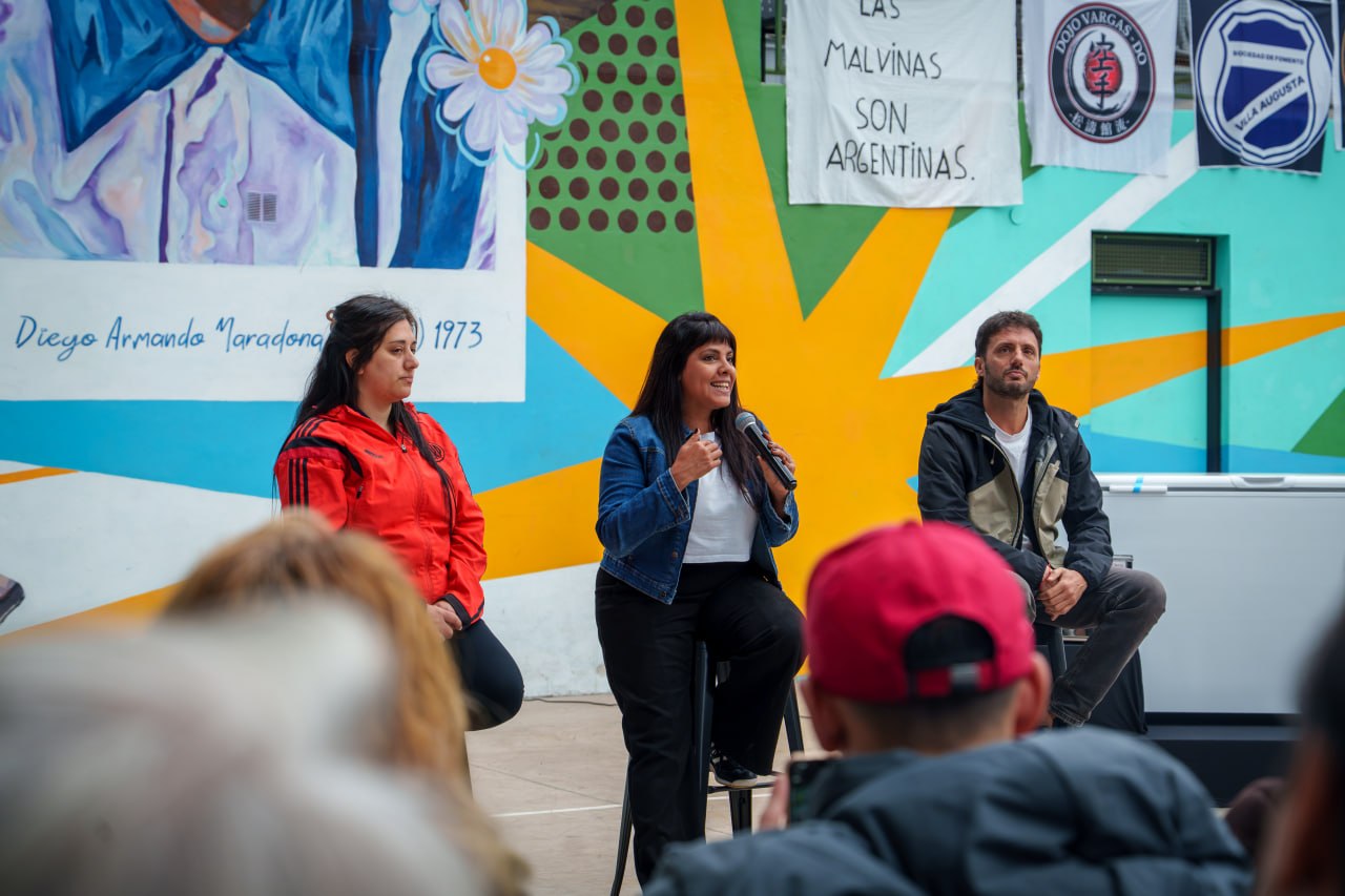El municipio entregó equipamiento para el fortalecimiento de 34 entidades de bien público en Quilmes