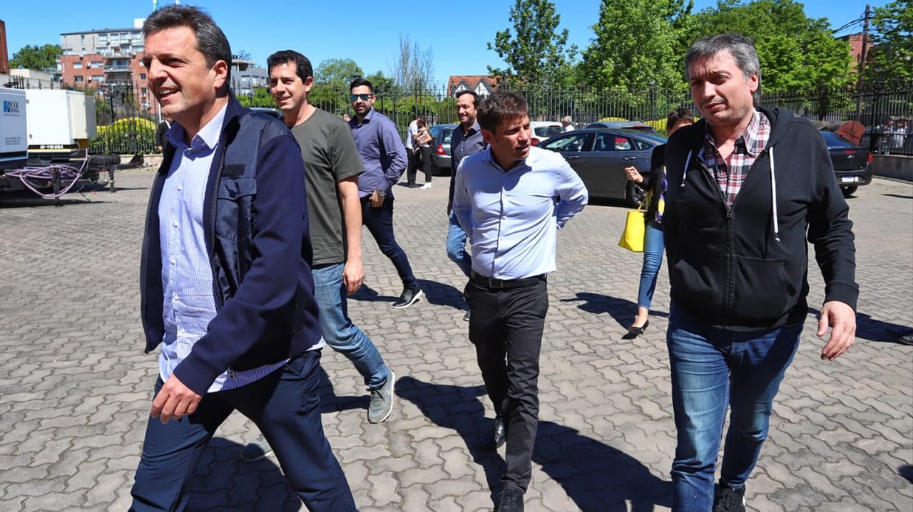 Axel Kicillof, Máximo Kirchner y Sergio Massa juntos por las PASO y el presupuesto 2027
