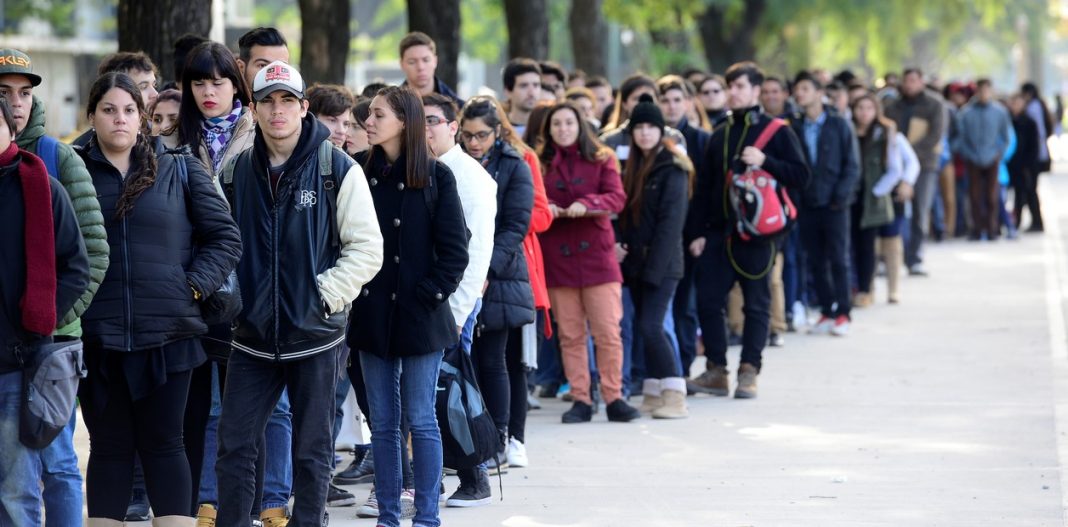 Barranca abajo: Solo en el mes de julio se perdieron casi 10 mil puestos de trabajo registrado